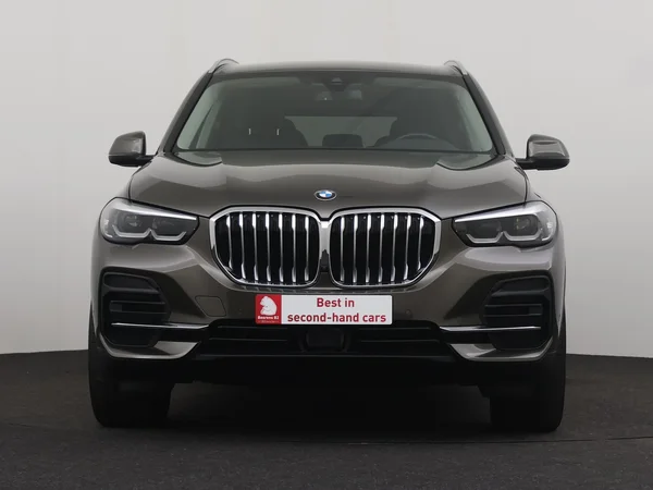 BMW X5 (2022) — foto 31 van 33