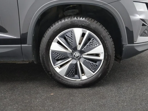 SKODA Karoq (2023) — foto 29 van 33