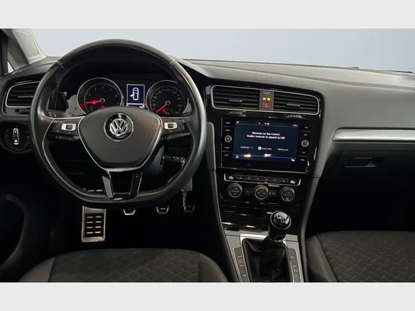 VOLKSWAGEN Golf VII (2019) — foto 30 van 31