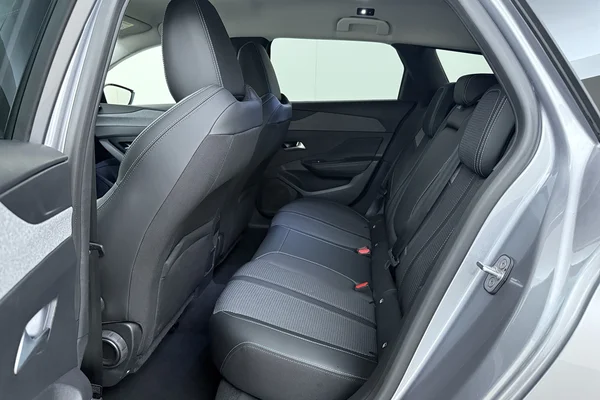 Peugeot 308 SW (2025) — foto 15 van 16