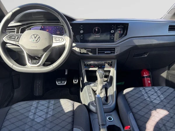 VOLKSWAGEN Taigo (2026) — foto 2 van 18
