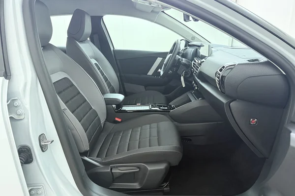Citroen C4 (2025) — foto 14 van 16