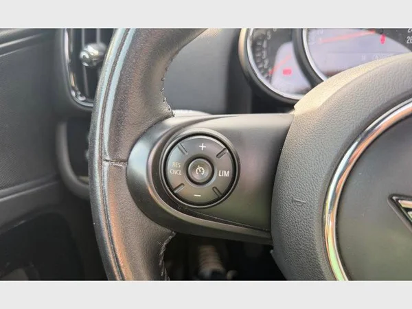 MINI Mini Countryman (2019) — foto 10 van 29