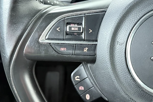 Suzuki Swift (2021) — foto 5 van 21