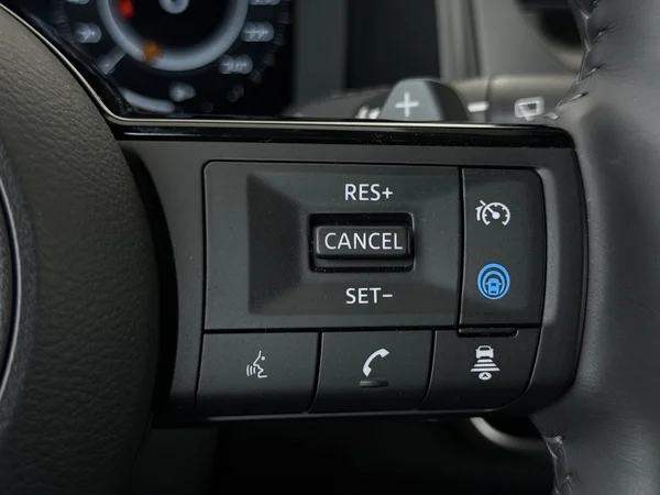 NISSAN Qashqai (2025) — foto 9 van 29