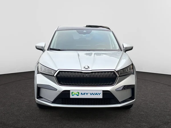 SKODA Enyaq Coupé (2024) — foto 8 van 24