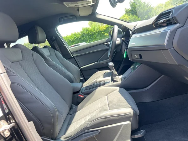 AUDI Q3 Sportback (2023) — foto 15 van 24