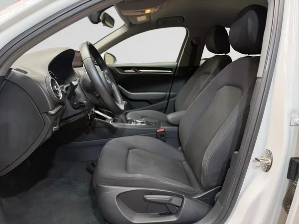 AUDI A3 Sedan (2018) — foto 15 van 15