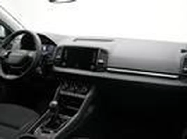 SKODA Karoq (2026) — foto 10 van 18