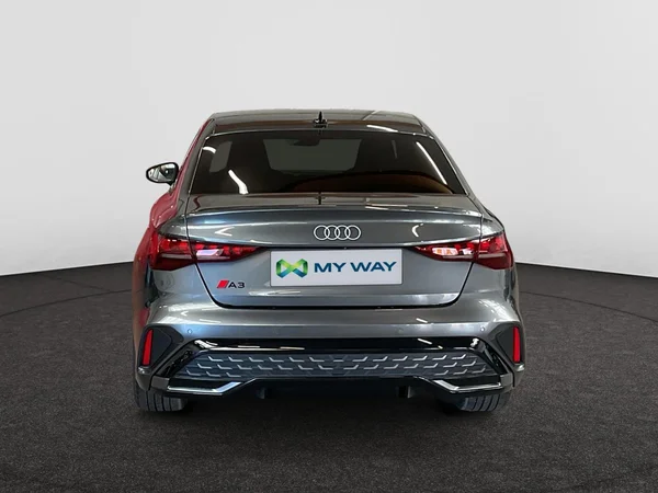 AUDI A3 Sedan (2025) — foto 16 van 21