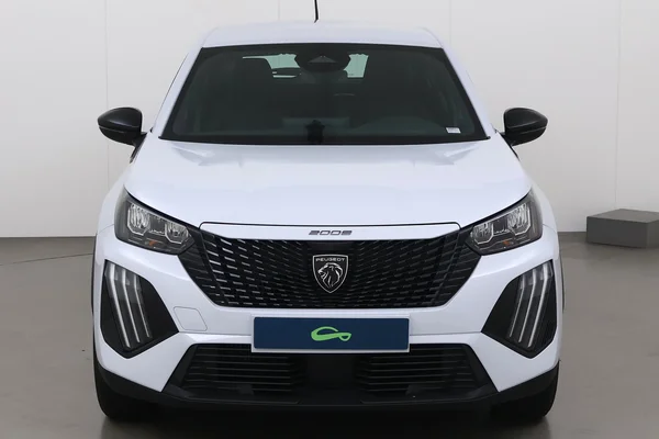 Peugeot 2008 (2025) — foto 9 van 16