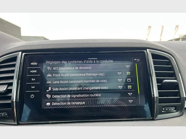 Skoda Karoq (2020) — foto 7 van 32