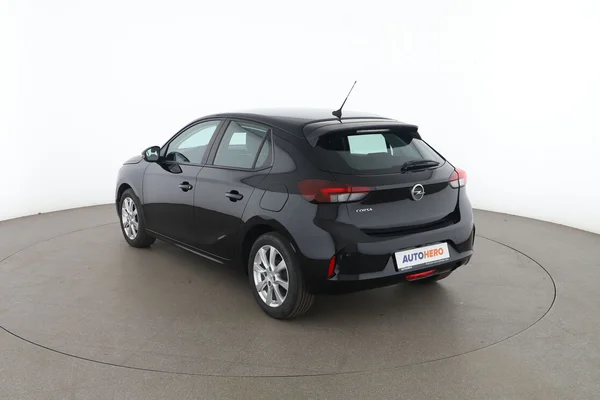 Opel Corsa (2022) — foto 10 van 16