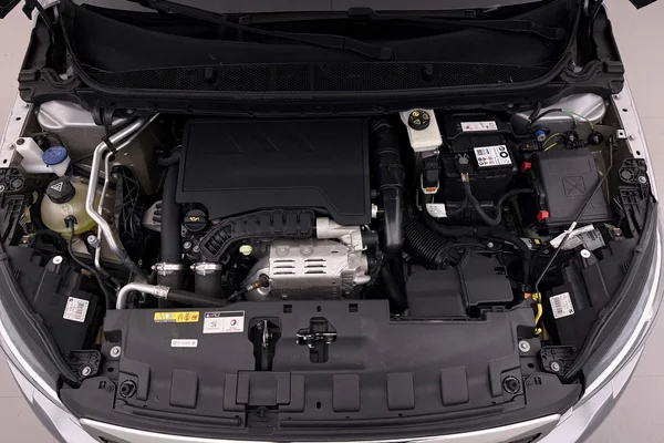 Peugeot 308 (2021) — foto 6 van 38