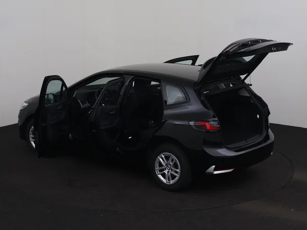 BMW 218 (2022) — foto 28 van 29
