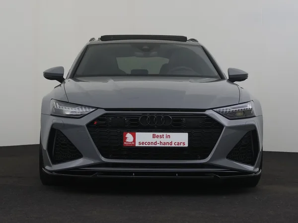 AUDI RS6 (2024) — foto 29 van 31