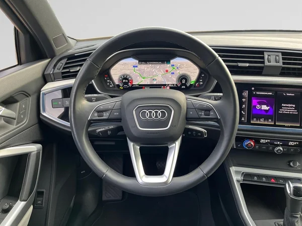 AUDI Q3 (2024) — foto 2 van 22