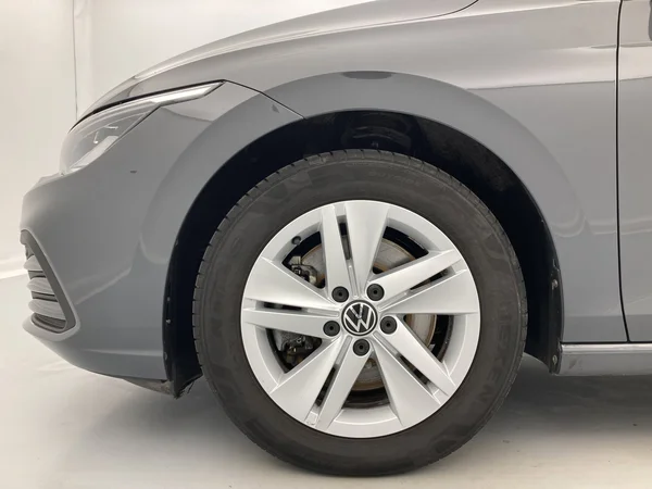 VOLKSWAGEN Golf Variant VIII (2021) — foto 5 van 36