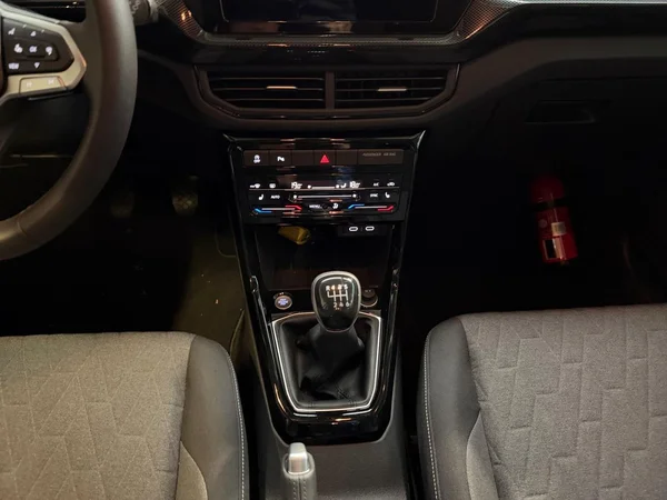 VOLKSWAGEN T-Cross (2026) — foto 3 van 23