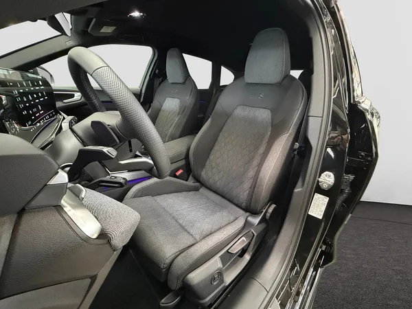 AUDI A5 Avant (2025) — foto 2 van 24
