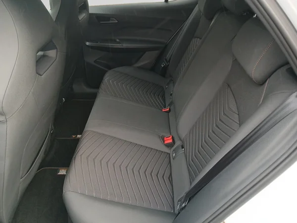 CUPRA Born (2025) — foto 8 van 19