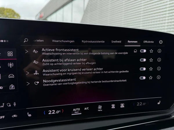 AUDI A5 Avant (2025) — foto 14 van 24