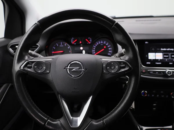 Opel Crossland (2021) — foto 38 van 38