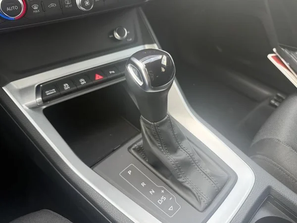 AUDI Q3 Sportback Dsl (2022) — foto 10 van 28