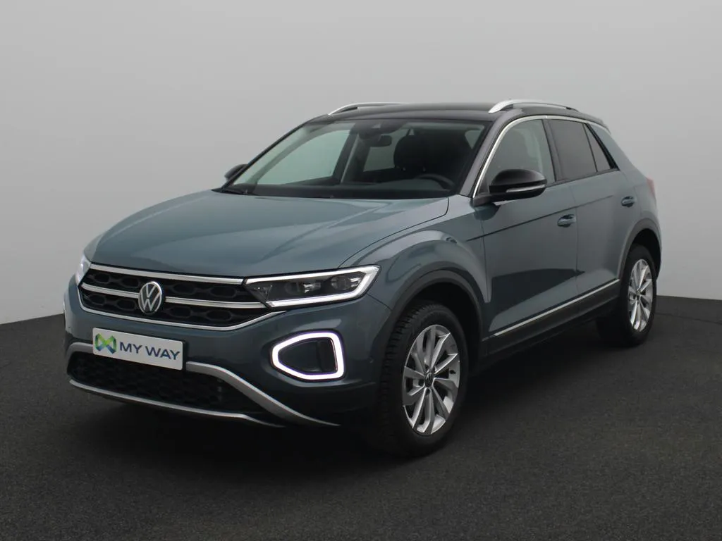 VOLKSWAGEN T-Roc 1122_113770_2024