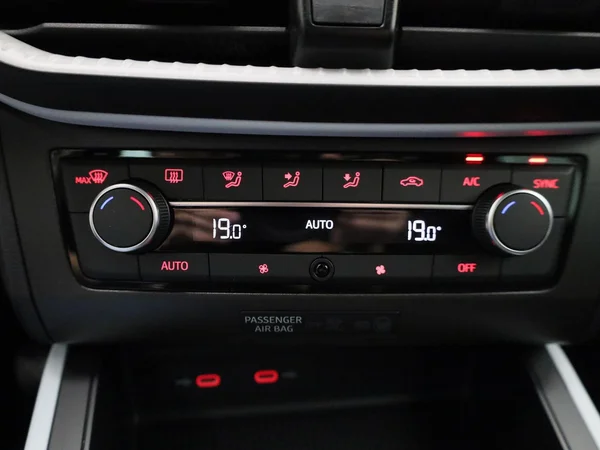 SEAT Arona (2023) — foto 16 van 39