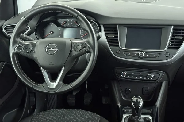 Opel Crossland (2022) — foto 14 van 26