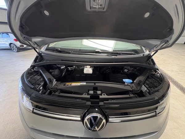 VOLKSWAGEN Multivan T7 Long Dsl (2025) — foto 15 van 24