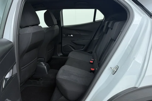 Peugeot 2008 (2025) — foto 16 van 17