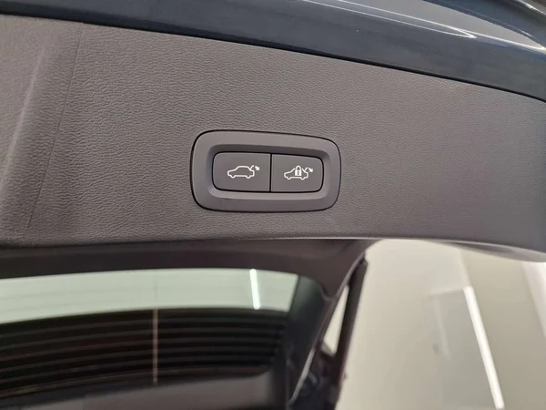 Volvo XC40 — foto 4 van 16