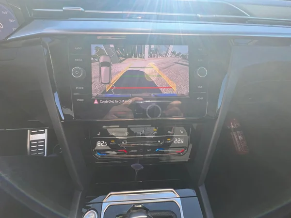VOLKSWAGEN Arteon Shooting Brake Dsl (2021) — foto 2 van 18