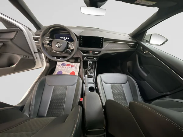 SKODA Kamiq (2025) — foto 9 van 24