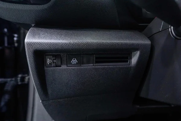 Citroen C4 (2022) — foto 15 van 39