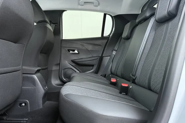 Peugeot 208 (2025) — foto 18 van 19