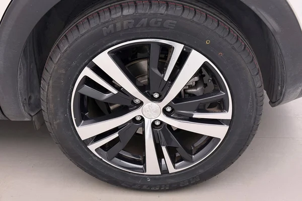 Peugeot 3008 (2019) — foto 21 van 29