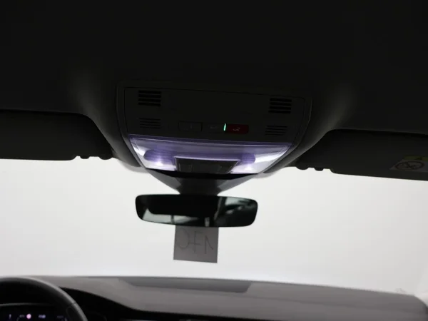 Volkswagen Passat (2022) — foto 21 van 31