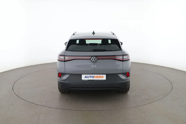 Volkswagen ID.4 (2023) — foto 11 van 16