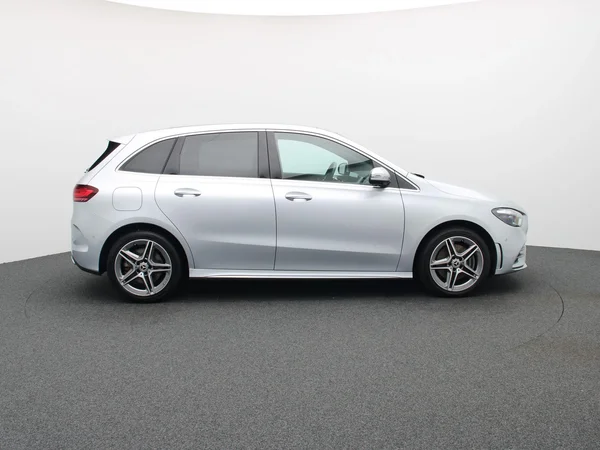 Mercedes-Benz B-Klasse (2025) — foto 29 van 32