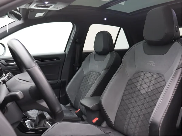 VOLKSWAGEN T-Roc (2023) — foto 3 van 17