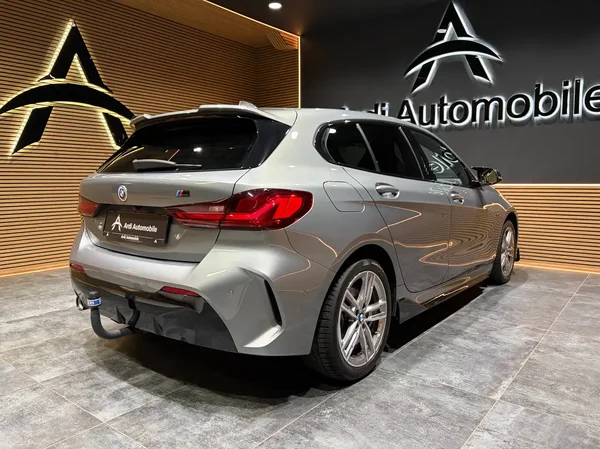 Bmw 118 (2024) — foto 23 van 28