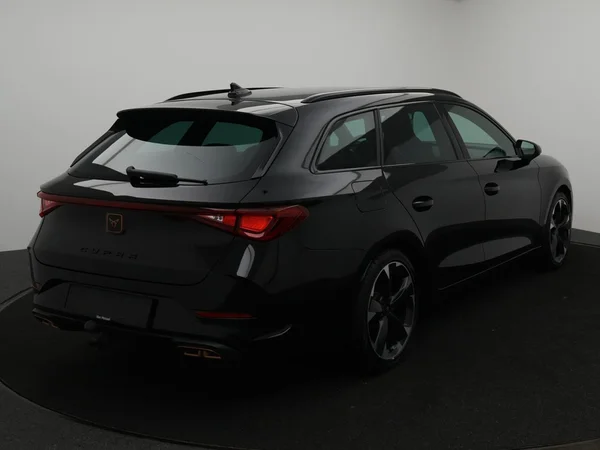CUPRA Leon ST e-Hybrid (PHEV) (2023) — foto 23 van 27