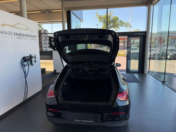 Mercedes-Benz CLA (2022) — foto 23 van 25