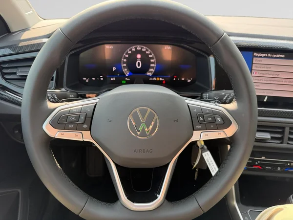 VOLKSWAGEN Polo (2026) — foto 6 van 11