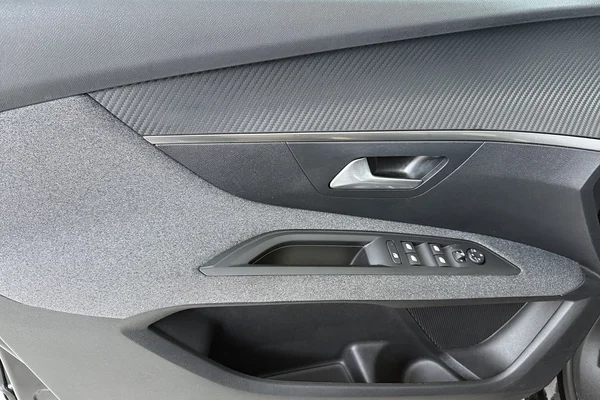 Peugeot 3008 (2019) — foto 8 van 23