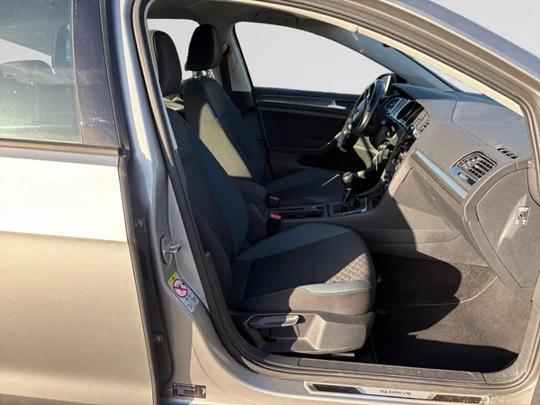 VOLKSWAGEN Golf VII (2020) — foto 9 van 20