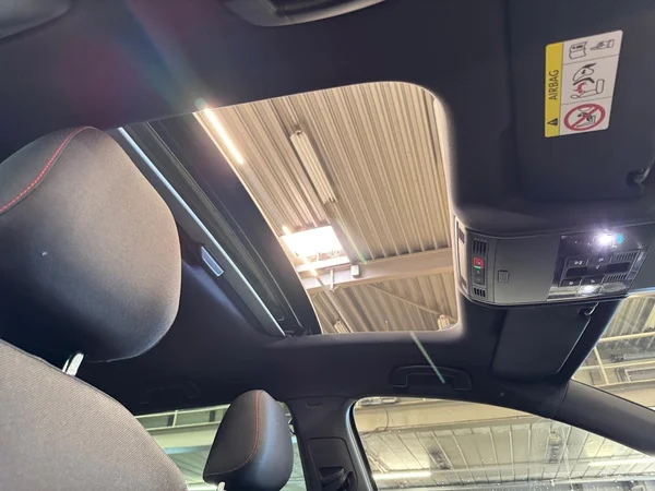 VOLKSWAGEN Golf VII GTI (2019) — foto 13 van 23